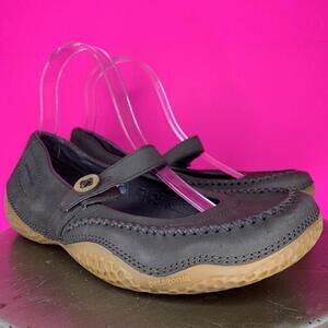 Patagonia Poppy Velvet Brown Suede Rubber Sole Mary Jane Flat US 8.5